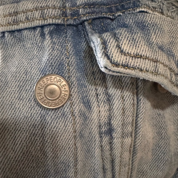 Free People Light Blue Distressed Denim Jacket size small - Picture 6 of 13